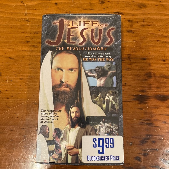 NWT sealed box set The Life of Jesus The Revolutionary VHS NIB - Picture 2 of 8